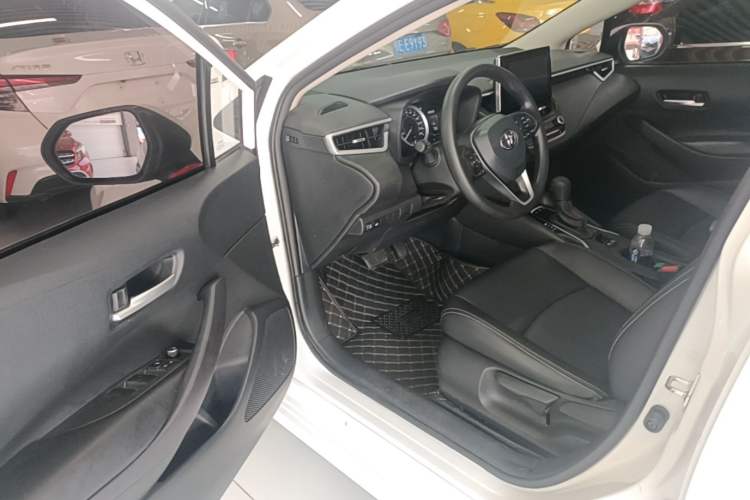 Used Toyota Corolla 2021 1.2T S-CVT Elite PLUS Edition Driver Seat