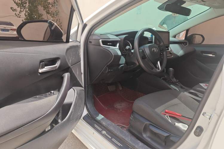 Used Toyota Corolla 2021 TNGA 1.5L CVT Elite Edition Driver Seat