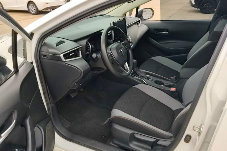 Used Toyota Corolla 2021 1.2T S-CVT Elite PLUS Edition Driver Seat