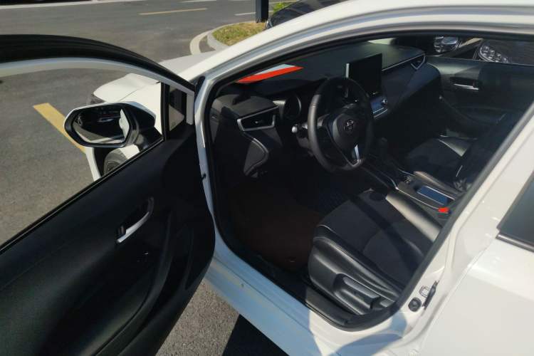 Used Toyota Corolla 2021 1.2T S-CVT Elite PLUS Edition Driver Seat