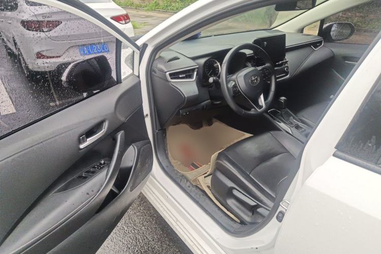 Used Toyota Corolla 2021 1.2T S-CVT Luxury Edition Driver Seat
