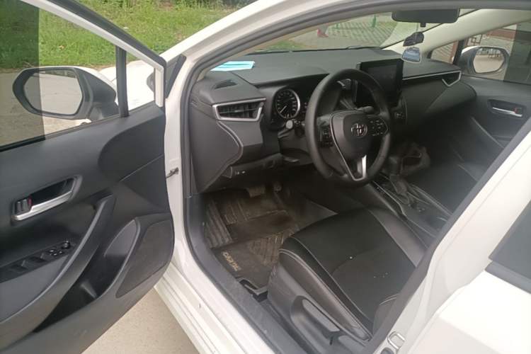Used Toyota Corolla 2021 1.2T S-CVT Pioneer PLUS Edition Driver Seat