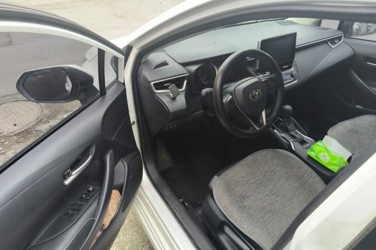 Used Toyota Corolla 2021 1.2T S-CVT Elite Edition Driver Seat