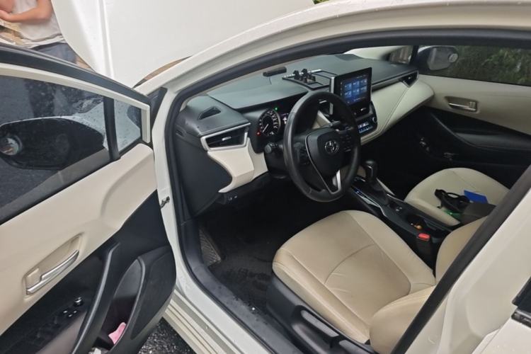 Used Toyota Corolla 2021 1.2T S-CVT Luxury Edition Driver Seat