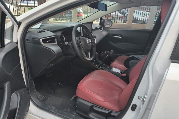 Used Toyota Corolla 2021 TNGA 1.5L CVT Elite Edition Driver Seat