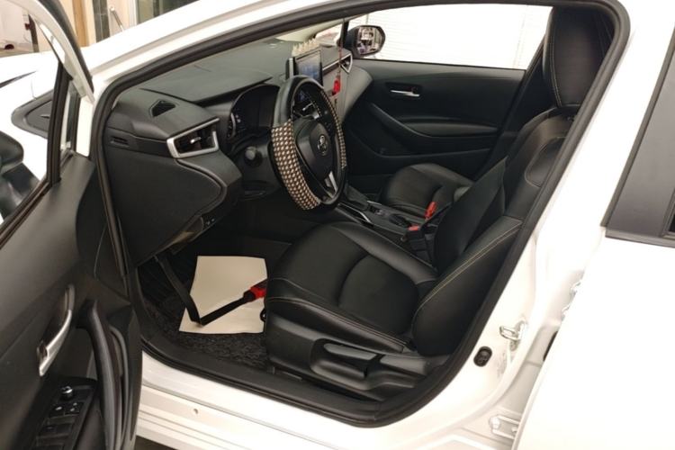 Used Toyota Corolla 2021 TNGA 1.5L CVT Elite Edition Driver Seat
