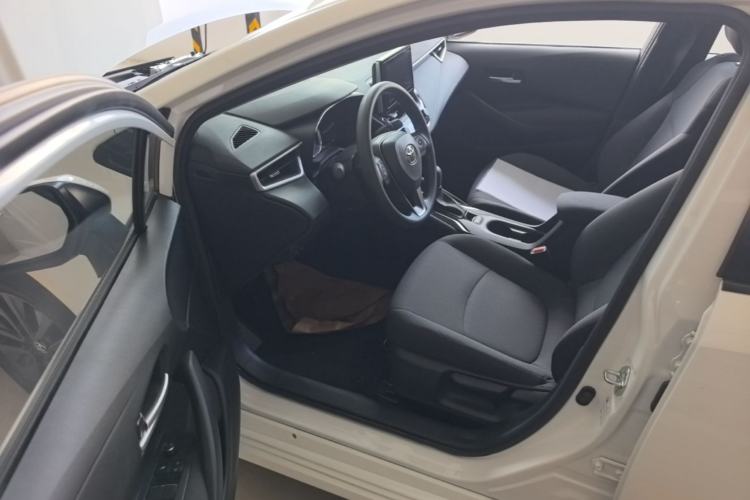 Used Toyota Corolla 2021 TNGA 1.5L CVT Elite Edition Driver Seat
