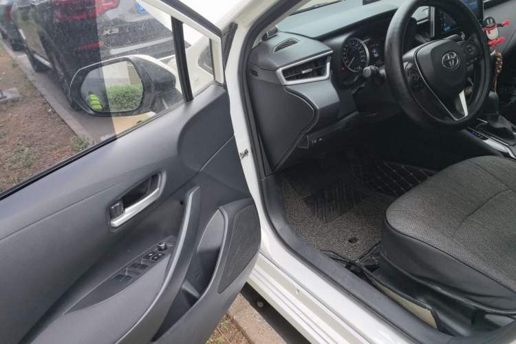 Used Toyota Corolla 2021 1.2T S-CVT Elite Edition Driver Seat