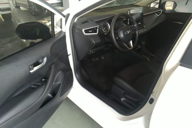 Used Toyota Corolla 2021 1.2T S-CVT Elite PLUS Edition Driver Seat
