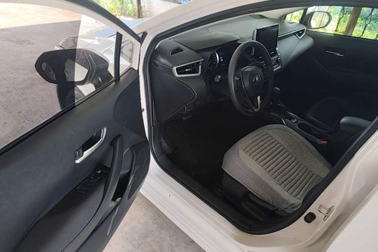 Used Toyota Corolla 2021 1.2T S-CVT Elite Edition Driver Seat