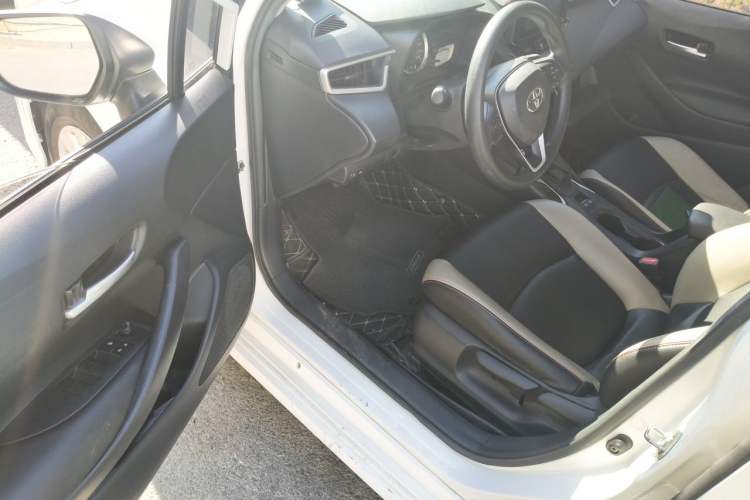 Used Toyota Corolla 2021 TNGA 1.5L CVT Pioneer Edition Driver Seat