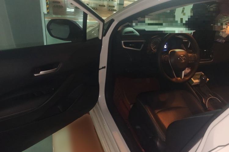 Used Toyota Corolla 2021 1.2T S-CVT Luxury Edition Driver Seat