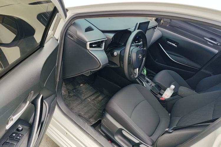 Used Toyota Corolla 2021 Dual-Motor 1.8L E-CVT Elite Edition Driver Seat