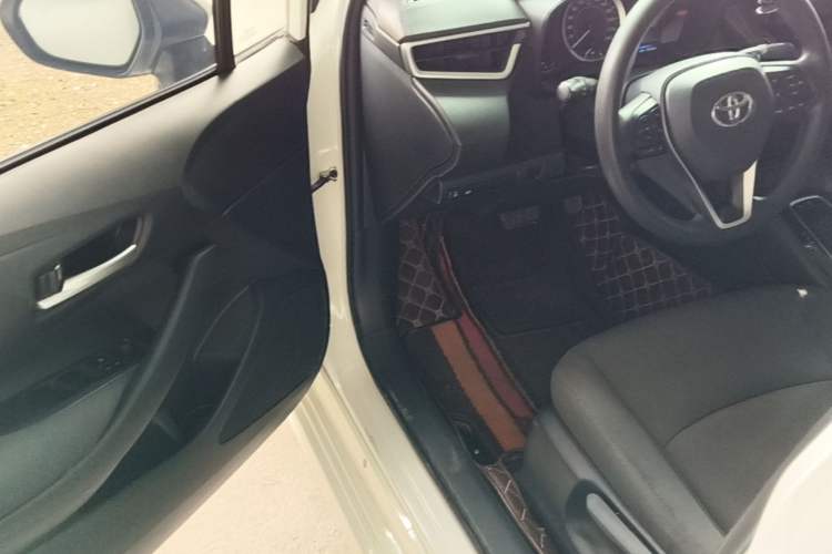 Used Toyota Corolla 2021 TNGA 1.5L CVT Pioneer Edition Driver Seat