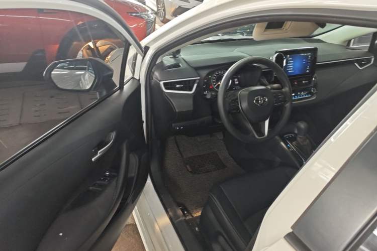 Used Toyota Corolla 2021 1.2T S-CVT Elite PLUS Edition Driver Seat