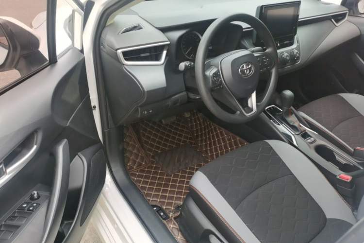 Used Toyota Corolla 2021 1.2T S-CVT Pioneer PLUS Edition Driver Seat