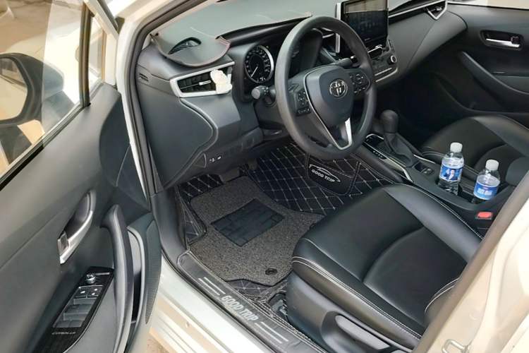 Used Toyota Corolla 2021 1.2T S-CVT Elite Edition Driver Seat