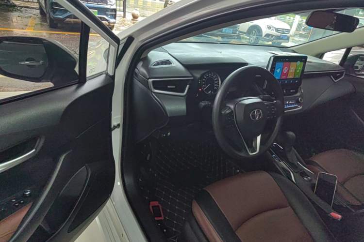 Used Toyota Corolla 2021 TNGA 1.5L CVT Elite Edition Driver Seat