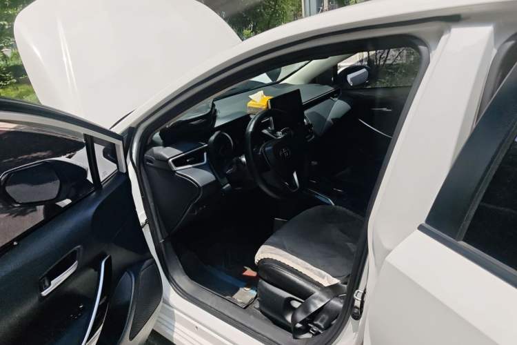 Used Toyota Corolla 2021 Dual-Motor 1.8L E-CVT Elite Edition Driver Seat