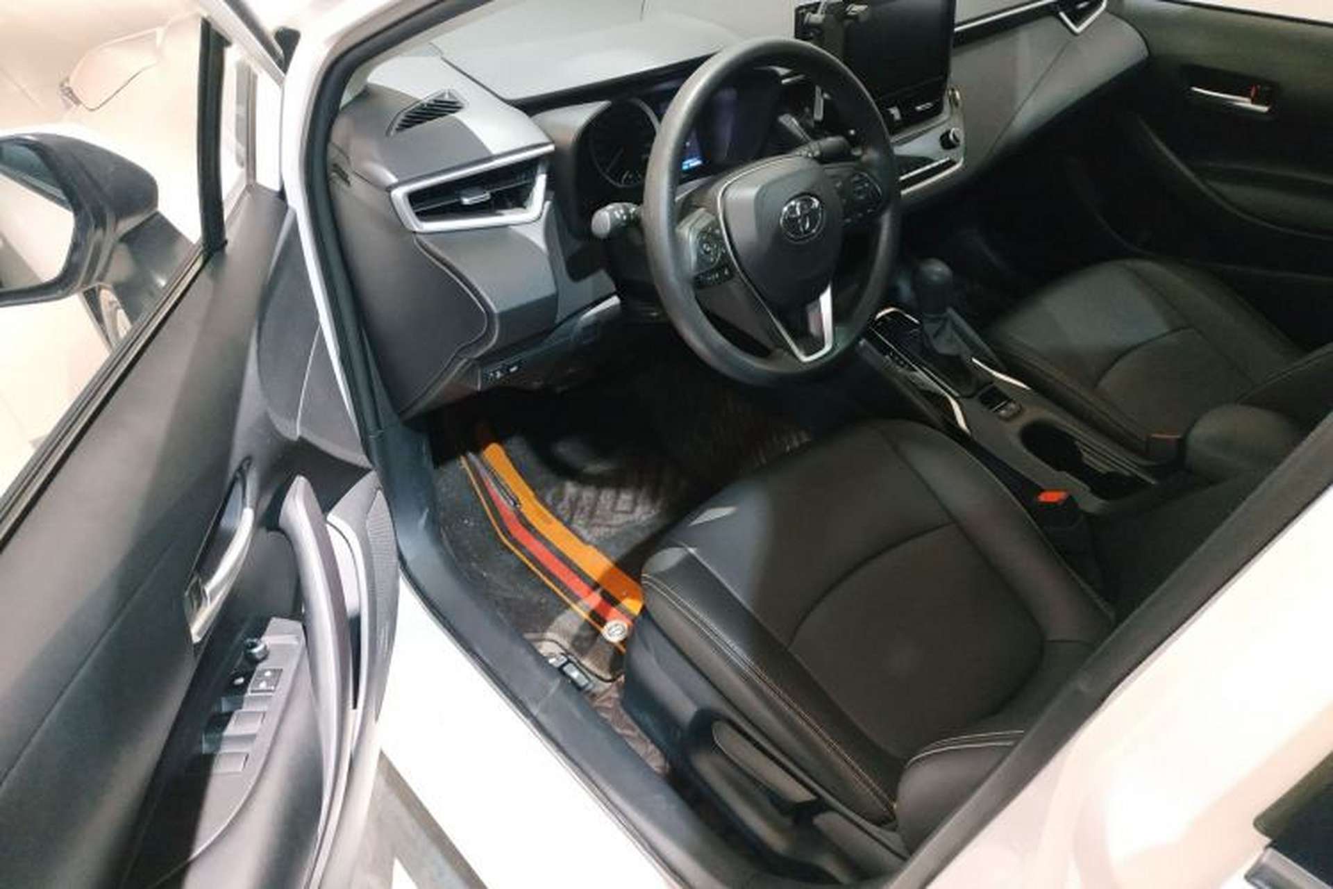 Used Toyota Corolla 2021 TNGA 1.5L CVT Elite Edition Driver Seat