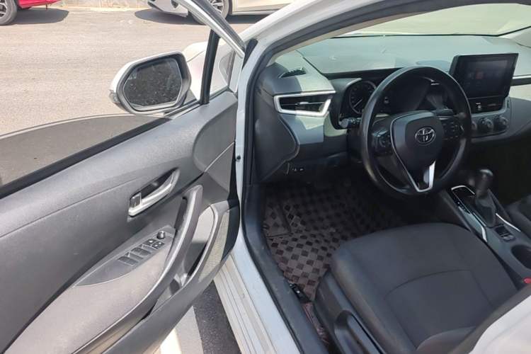 Used Toyota Corolla 2021 TNGA 1.5L CVT Pioneer Edition Driver Seat