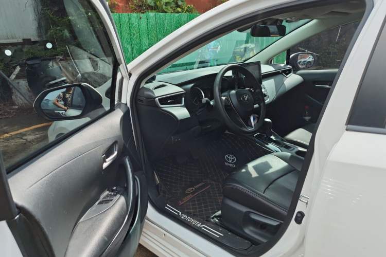 Used Toyota Corolla 2021 1.2T S-CVT Elite Edition Driver Seat