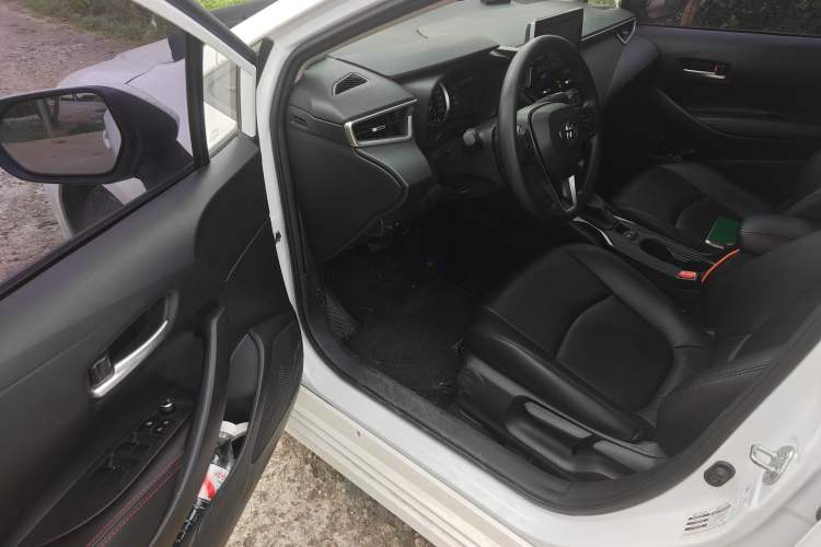 Used Toyota Corolla 2021 TNGA 1.5L CVT Elite Edition Driver Seat