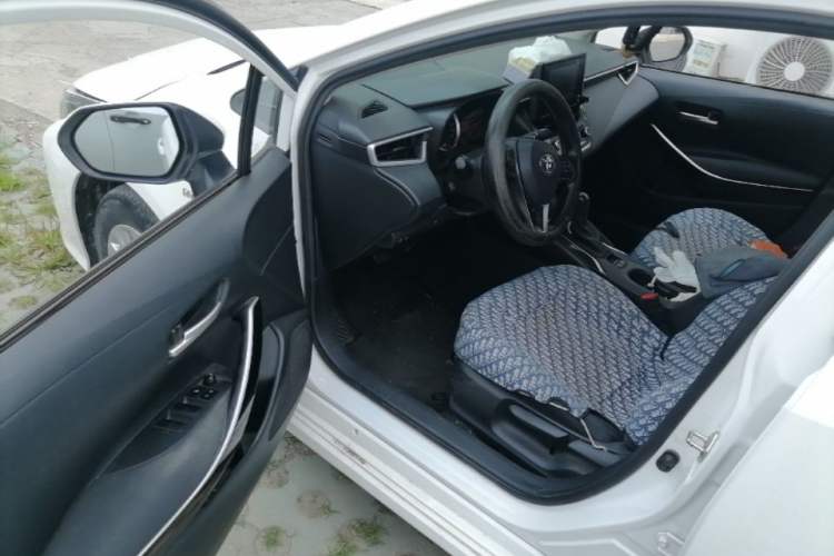 Used Toyota Corolla 2021 Dual-Engine 1.8L E-CVT Pioneer Edition Driver Seat