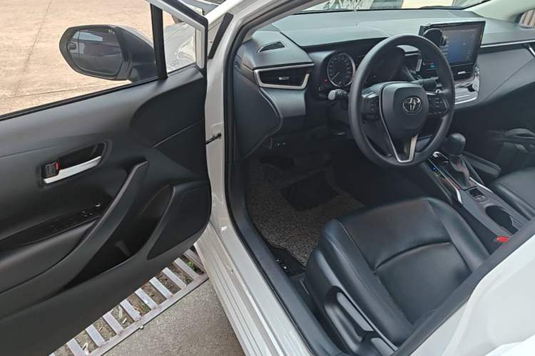 Used Toyota Corolla 2021 1.2T S-CVT Elite PLUS Edition Driver Seat
