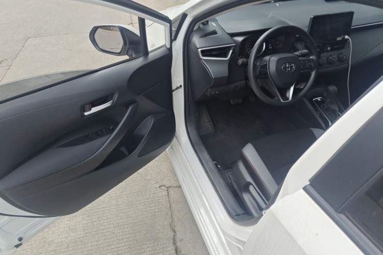 Used Toyota Corolla 2021 1.2T S-CVT Pioneer PLUS Edition Driver Seat