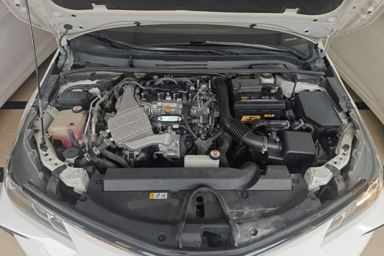 Used Toyota Corolla 2021 1.2T S-CVT Luxury Edition Engine Bay