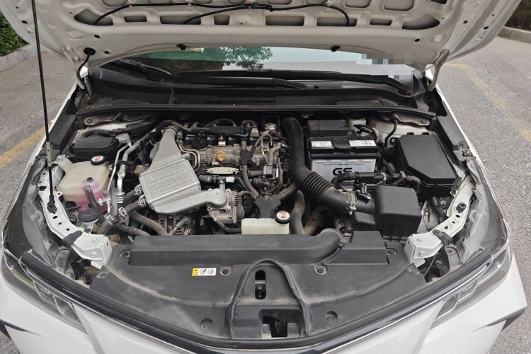Used Toyota Corolla 2021 1.2T S-CVT Pioneer Edition Engine Bay