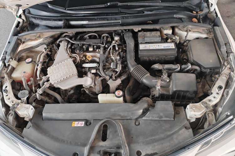 Used Toyota Corolla 2021 1.2T S-CVT Luxury Edition Engine Bay
