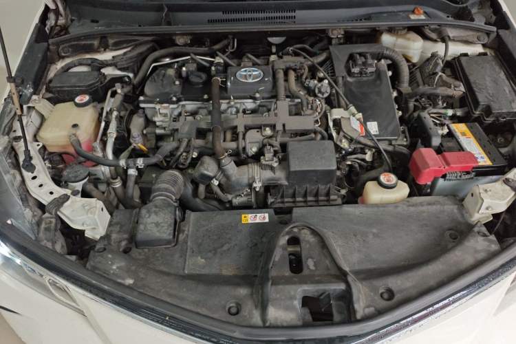 Used Toyota Corolla 2021 Dual-Motor 1.8L E-CVT Elite Edition Engine Bay