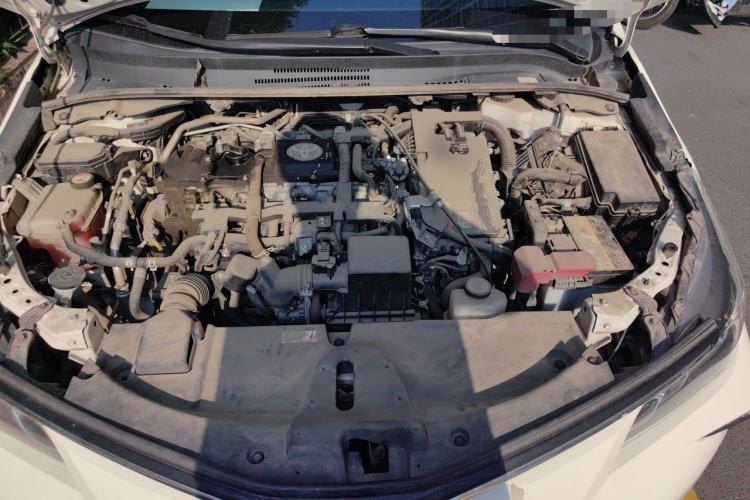 Used Toyota Corolla 2021 Dual-Motor 1.8L E-CVT Elite Edition Engine Bay