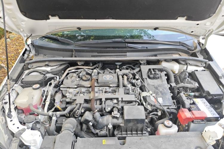Used Toyota Corolla 2021 Dual-Motor 1.8L E-CVT Elite Edition Engine Bay