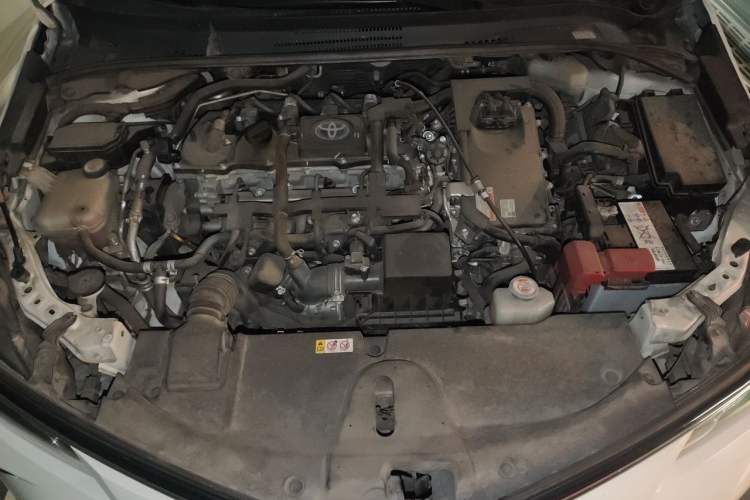Used Toyota Corolla 2021 Dual-Motor 1.8L E-CVT Elite Edition Engine Bay