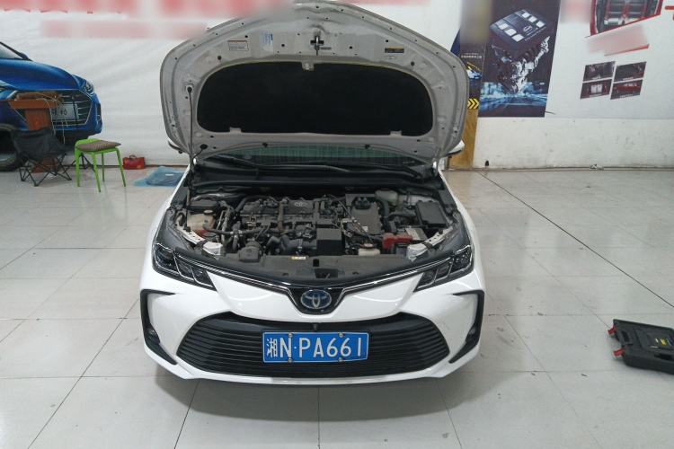 Used Toyota Corolla 2021 Dual-Engine 1.8L E-CVT Pioneer Edition Engine Bay