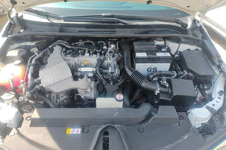 Used Toyota Corolla 2021 1.2T S-CVT Luxury Edition Engine Bay