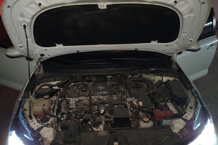 Used Toyota Corolla 2021 Dual-Motor 1.8L E-CVT Elite Edition Engine Bay