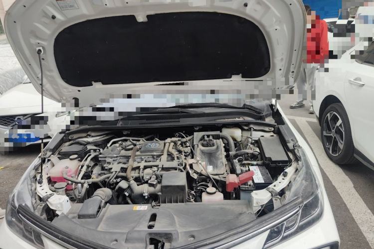 Used Toyota Corolla 2021 Dual-Motor 1.8L E-CVT Elite Edition Engine Bay