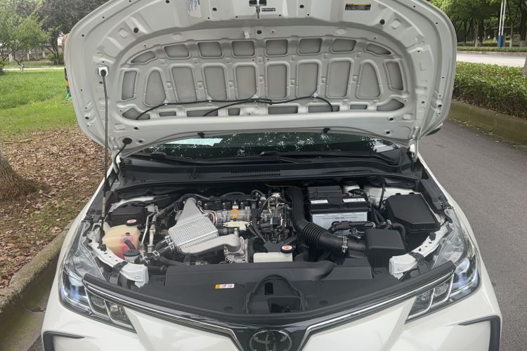Used Toyota Corolla 2021 1.2T S-CVT Pioneer Edition Engine Bay