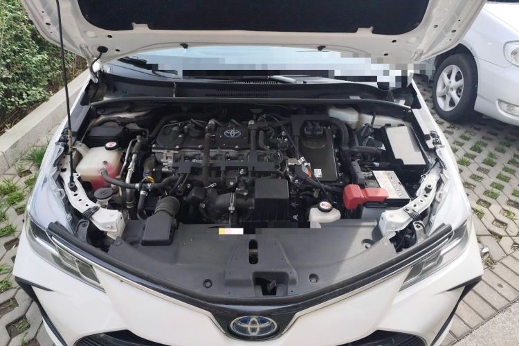Used Toyota Corolla 2021 Dual-Motor 1.8L E-CVT Elite Edition Engine Bay
