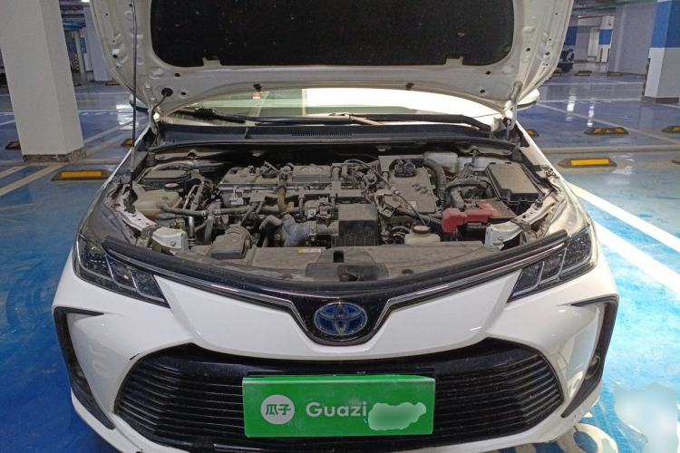 Used Toyota Corolla 2021 Dual-Motor 1.8L E-CVT Elite Edition Engine Bay