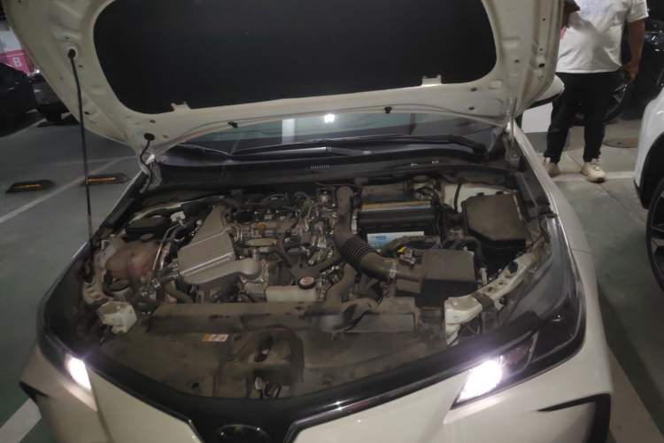 Used Toyota Corolla 2021 1.2T S-CVT Elite Edition Engine Bay