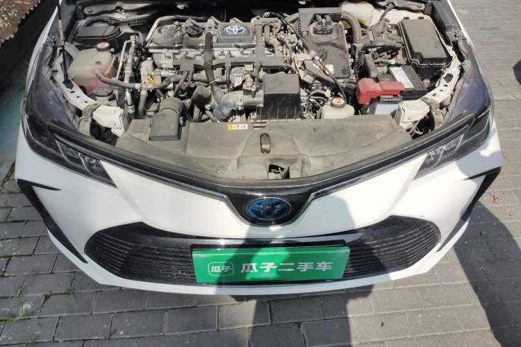 Used Toyota Corolla 2021 Dual-Motor 1.8L E-CVT Elite Edition Engine Bay