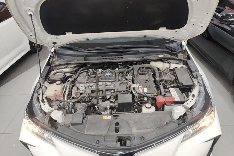 Used Toyota Corolla 2021 Dual-Motor 1.8L E-CVT Elite Edition Engine Bay