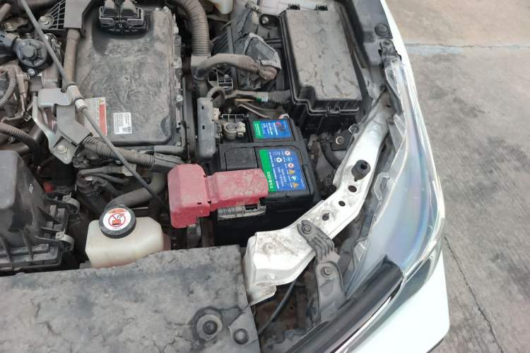 Used Toyota Corolla 2021 Dual-Motor 1.8L E-CVT Elite Edition Engine Bay Left