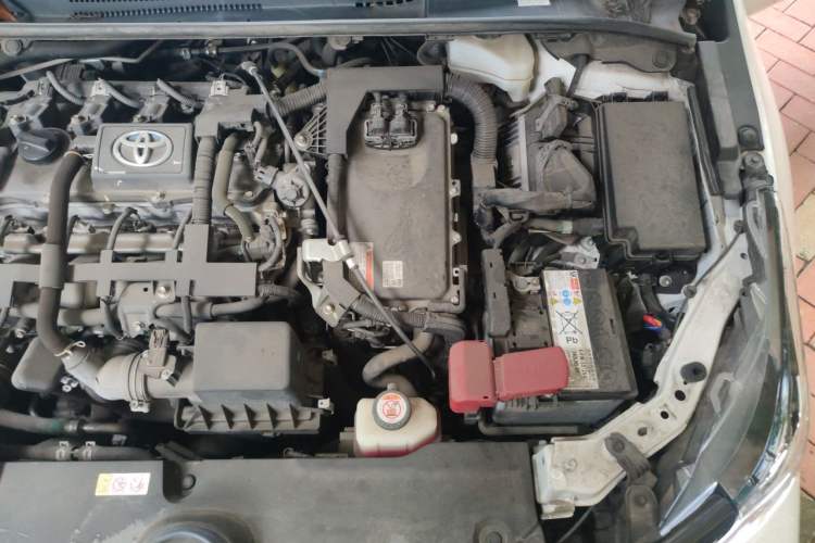 Used Toyota Corolla 2021 Dual-Motor 1.8L E-CVT Elite Edition Engine Bay Left