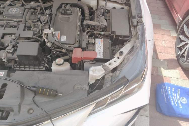 Used Toyota Corolla 2021 Dual-Motor 1.8L E-CVT Elite Edition Engine Bay Left